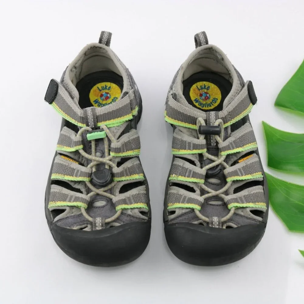 Keen Boys Newport H2‎ Sandal Size 3 Active Wet Dry Hike Quick Lace Toe Guard